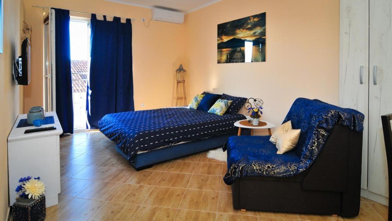 Apartments M&T Tivat Kültér fotó